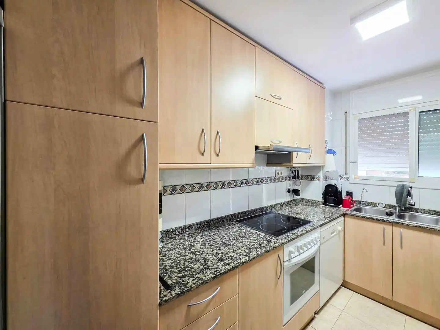 Duplex with terrace for sale in Nucli Urbà, imagen 9
