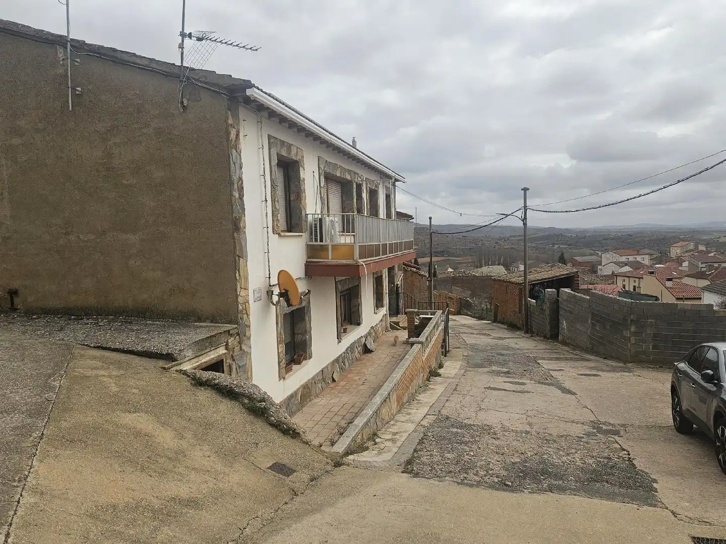 Vista exterior de Piso en venta en Serón de Nágima con Trastero