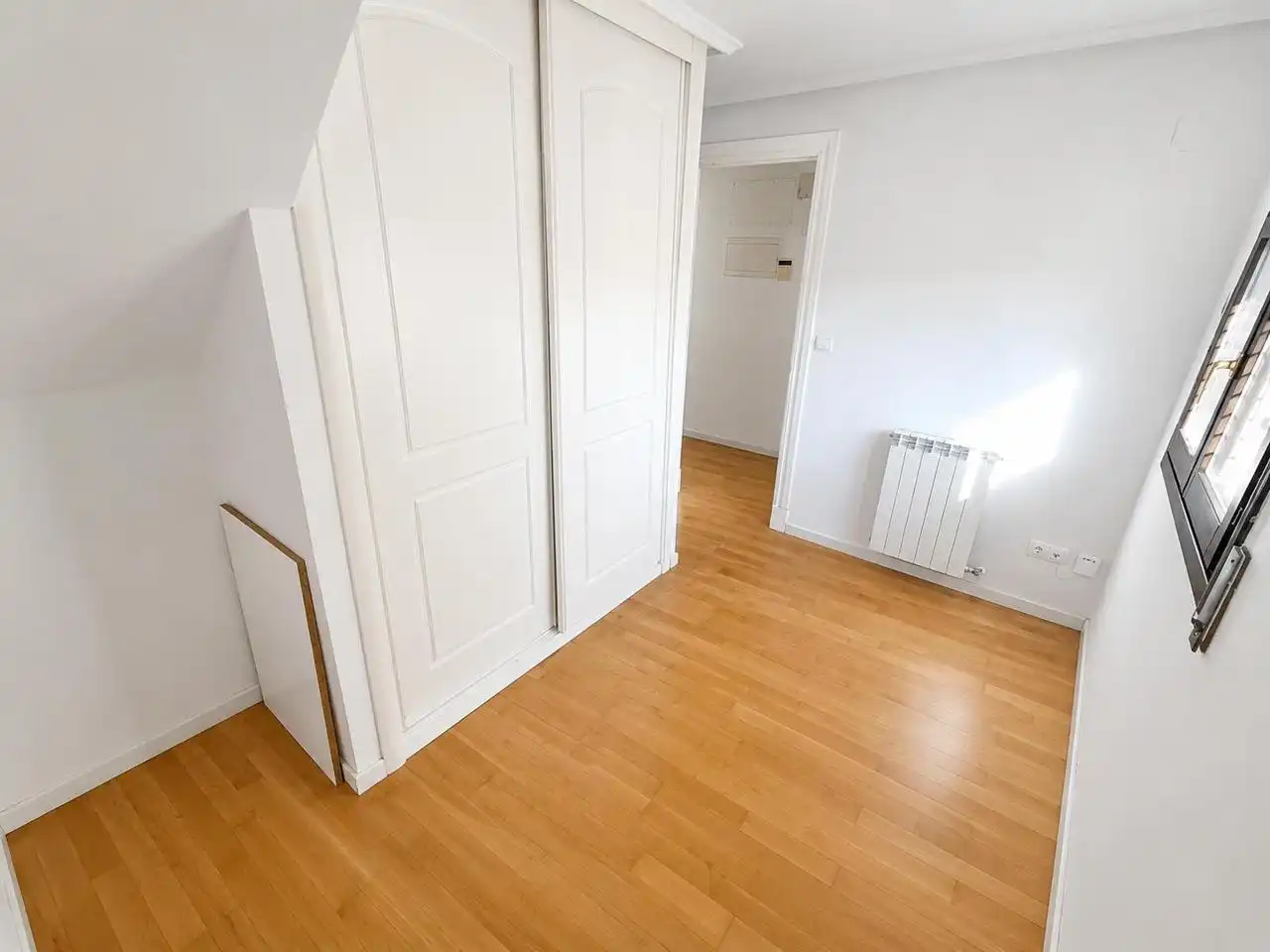 Habitación de Dúplex de alquiler en Zaragoza con Aire acondicionado, Calefacción y Parquet