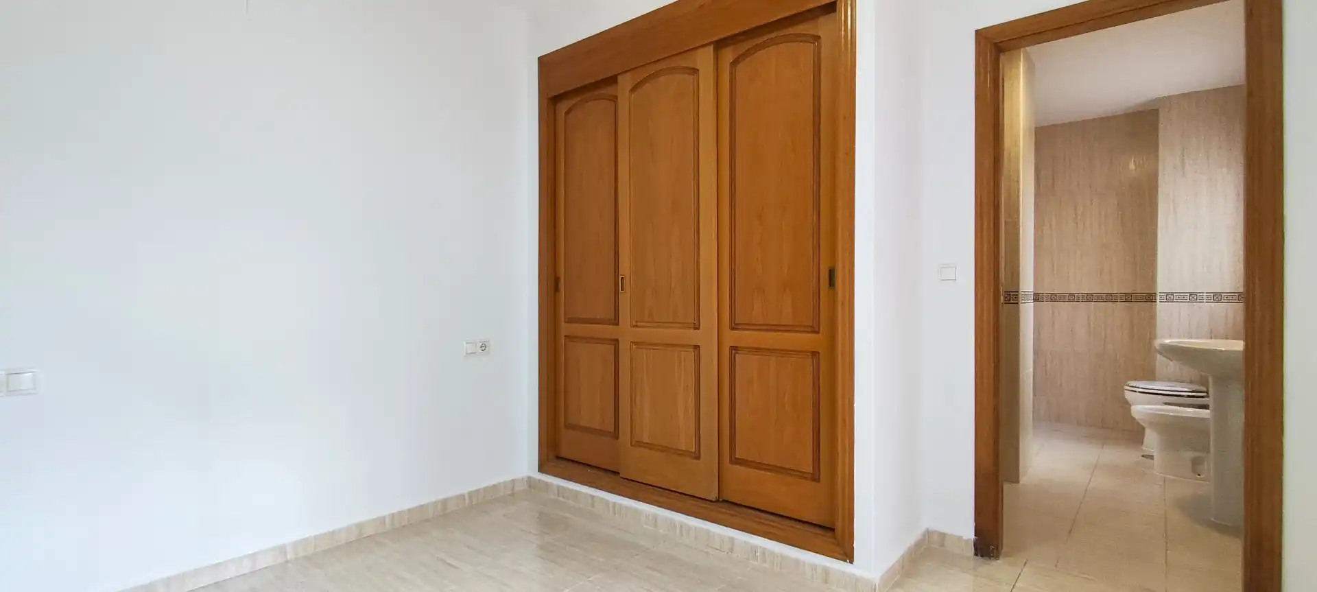 Bedroom of Ground floor for sale in Alicante / Alacant  with Terrace and Community pool