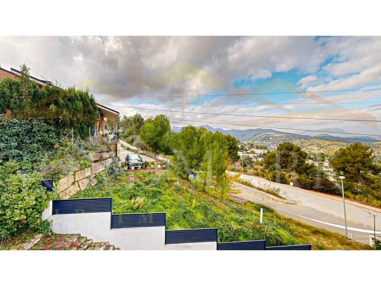 Vista exterior de Casa o xalet en venda en Corbera de Llobregat amb Aire condicionat, Calefacció i Jardí privat