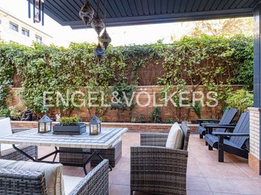 Flat with pool for sale in Zona Monte El Pilar