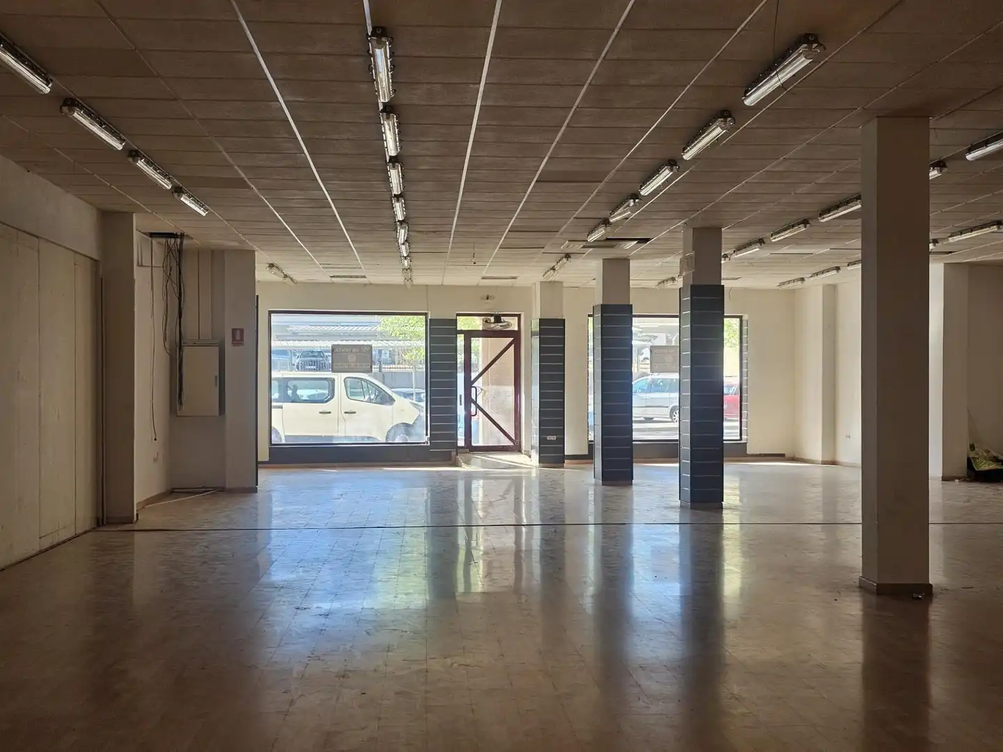 Business premises for sale in de Sant Isidre 173