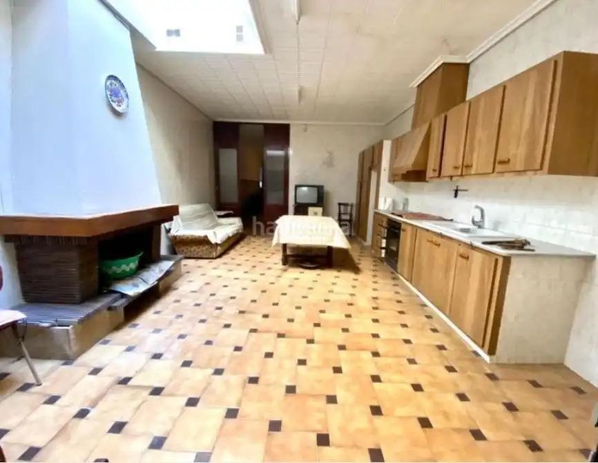 Casa amb terrassa en venda a Madrigal, imagen 6