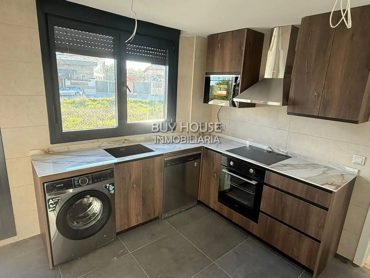 Detached house with balcony for sale in La Montaña - El Cortijo, imagen 14