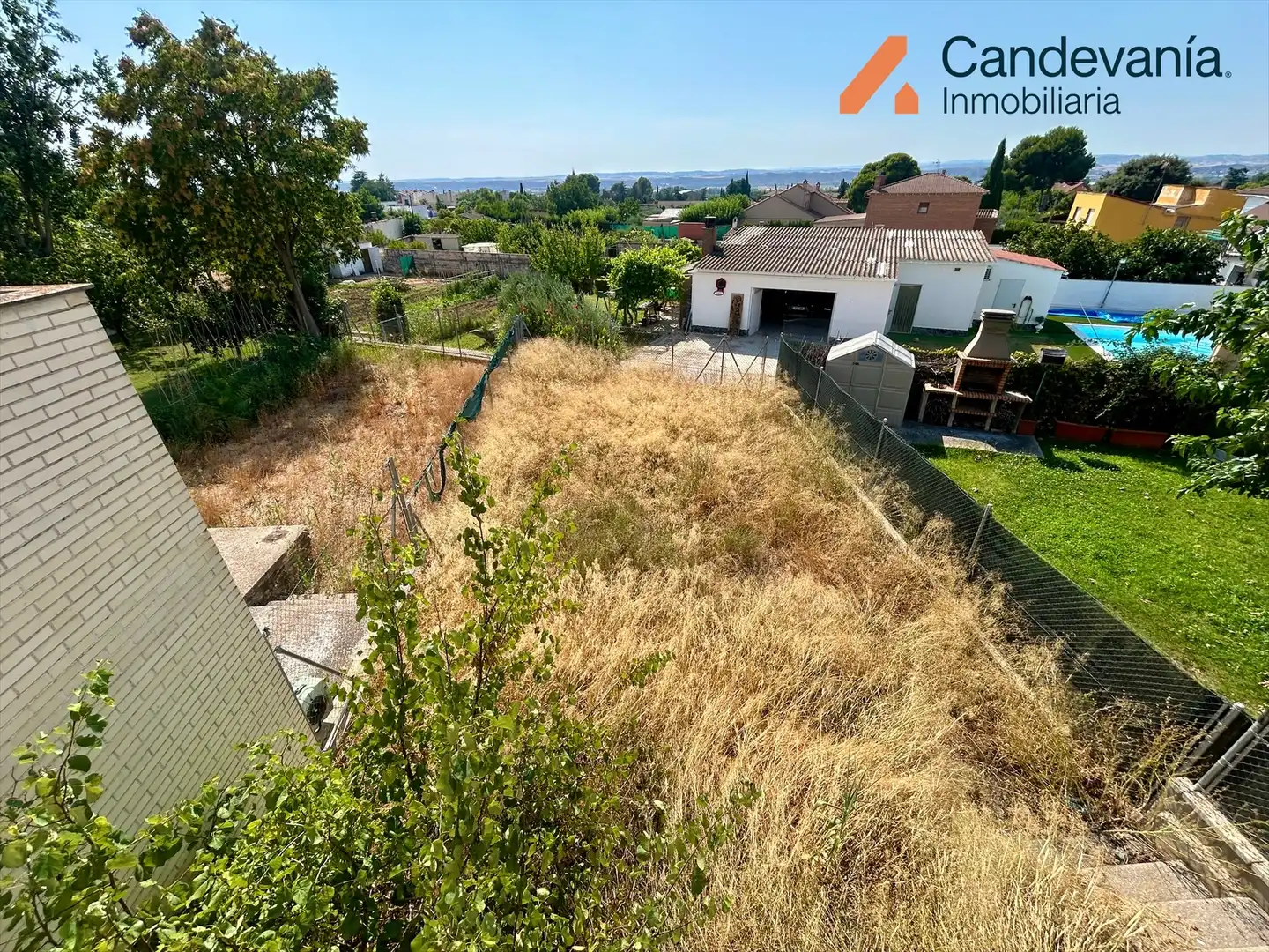 Casa adosada en venda en San Mateo de Gállego amb Aire condicionat, Calefacció i Jardí privat