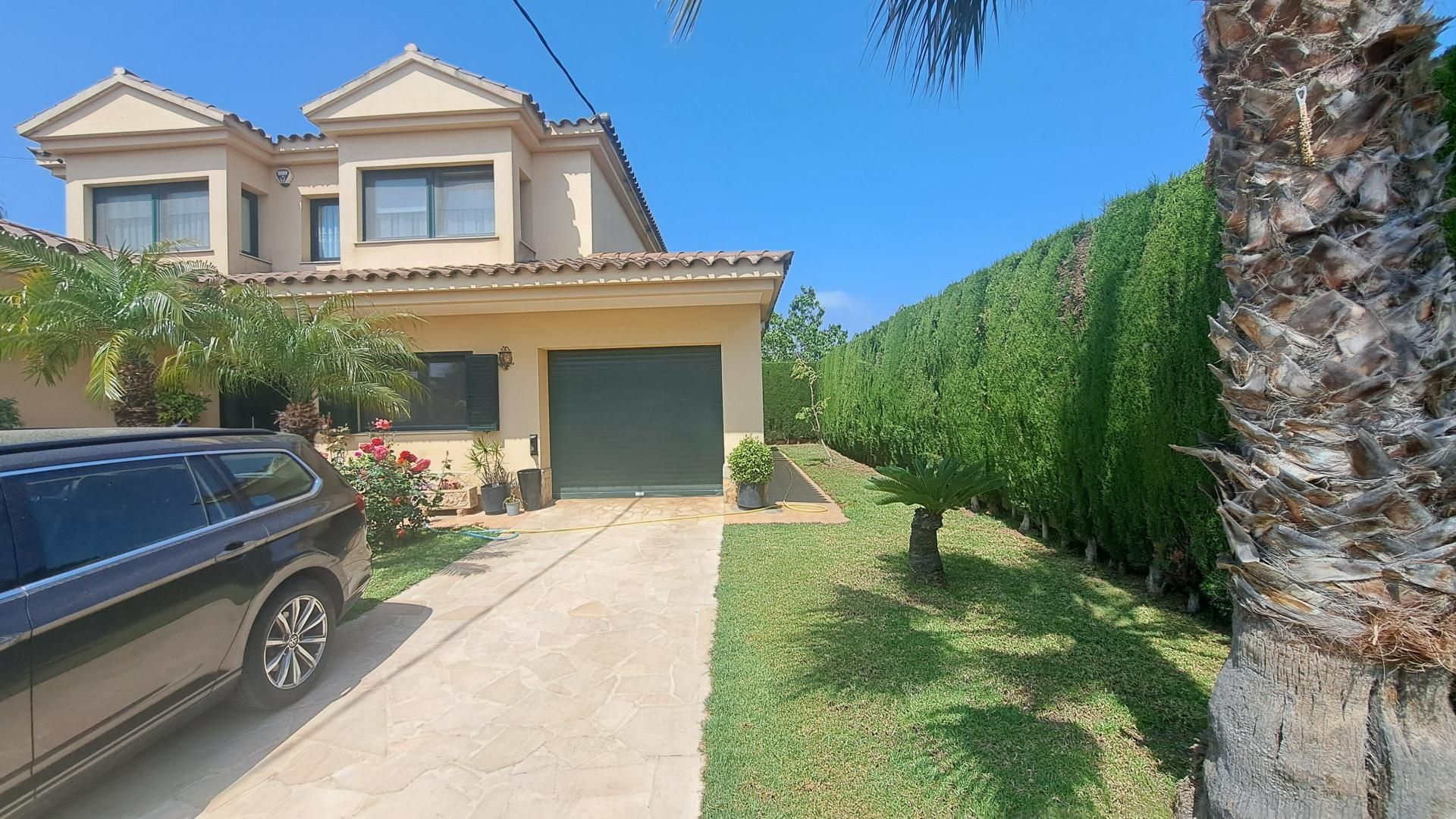 Exterior view of House or chalet for sale in Vinaròs  with Heating and Swimming Pool