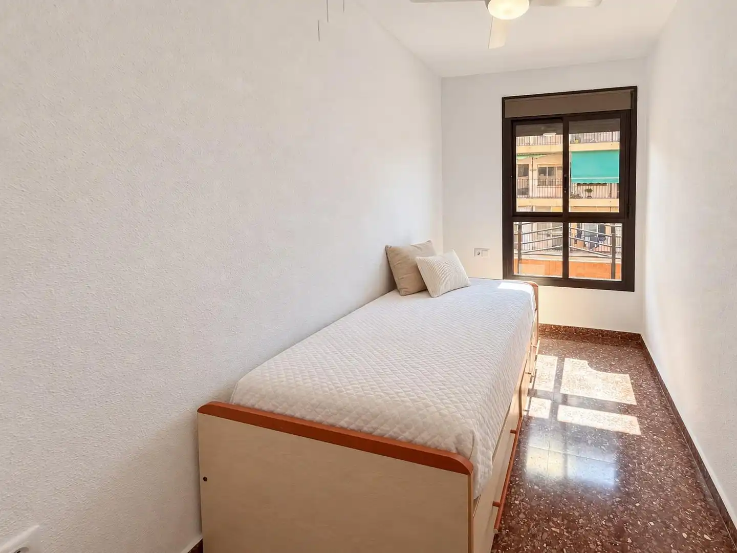 Flat with terrace to rent in Quatre Carreres, imagen 9