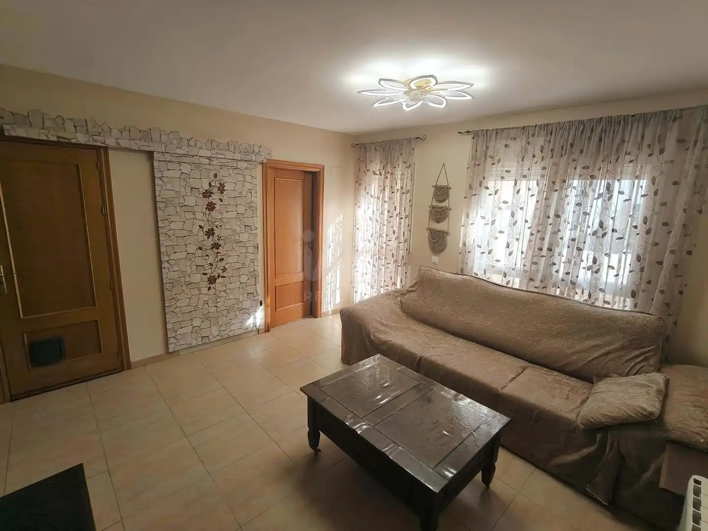 Sala de estar de Casa adosada en venta en Calera y Chozas con Aire acondicionado y Calefacción