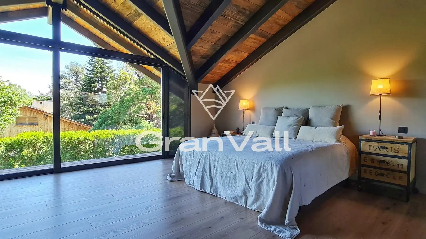 Schlafzimmer von Haus oder Chalet zum Verkauf in Puigcerdà mit Heizung, Privatgarten und Terrasse