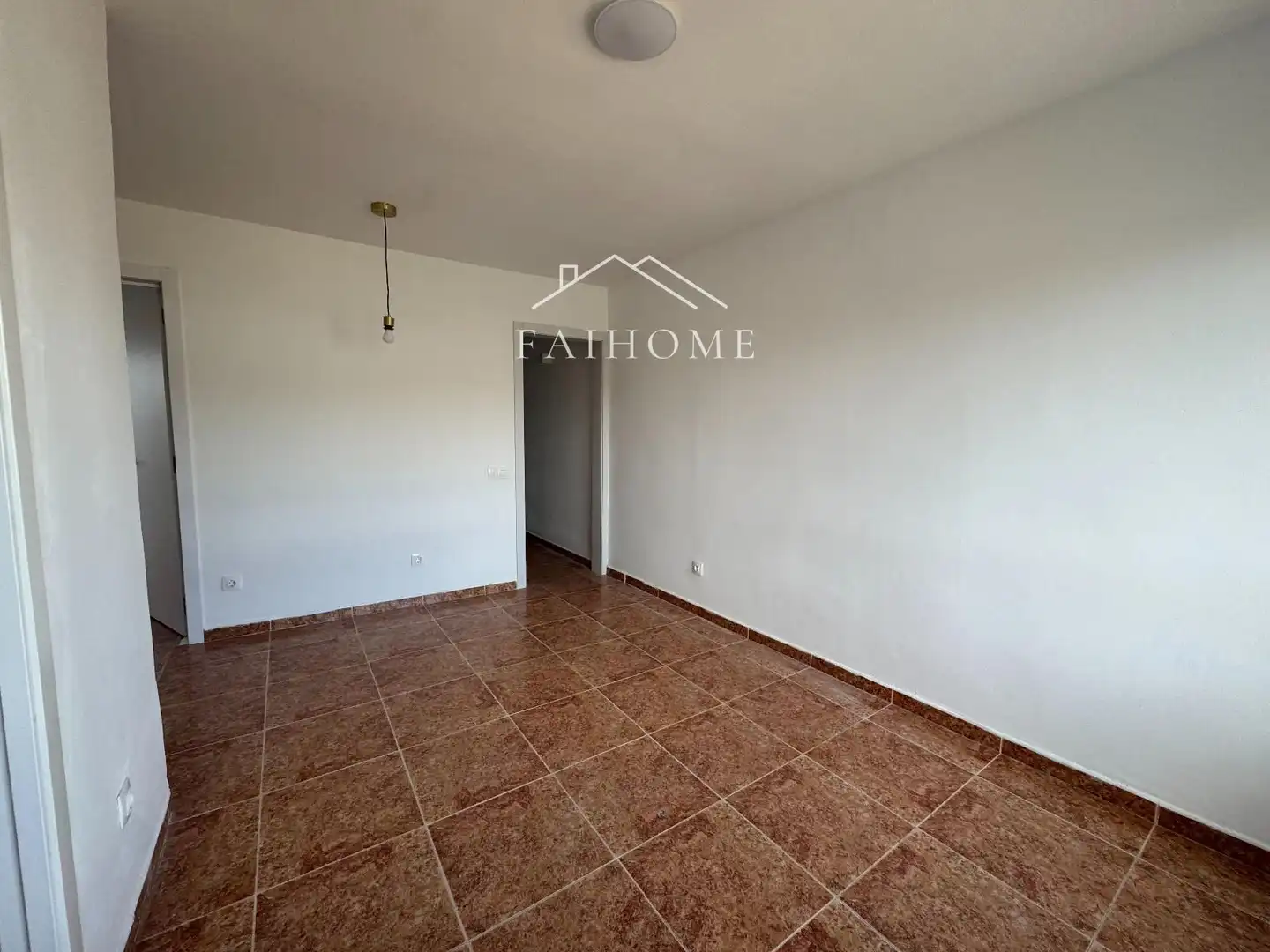 Exterior view of Attic for sale in Barcelona  with Heating, Parquet flooring and Oven