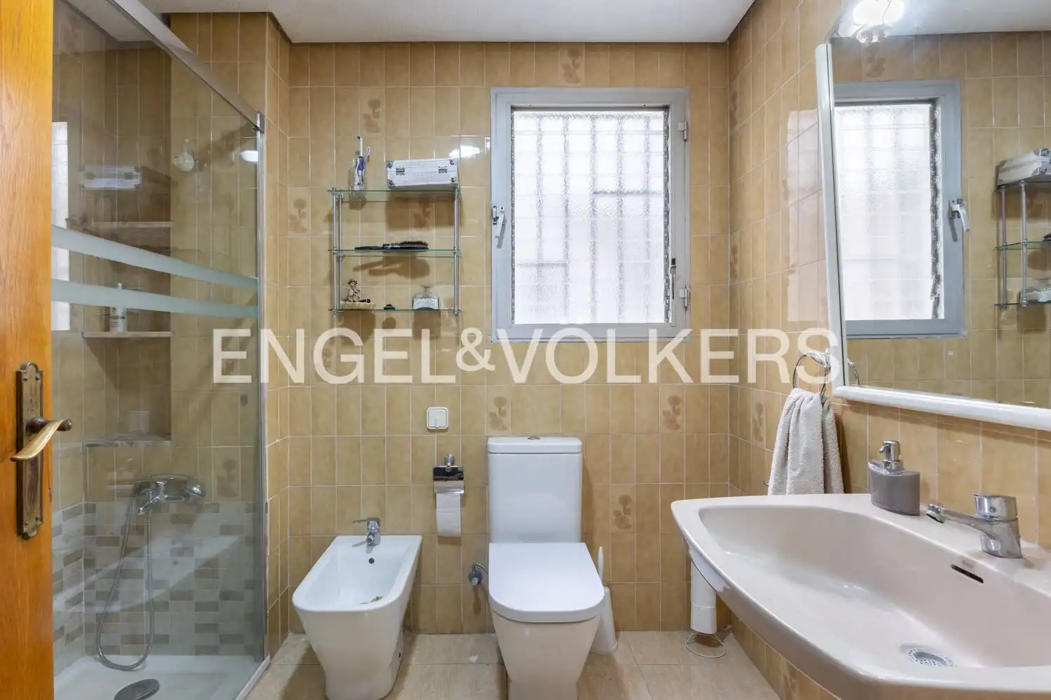 Baño de Piso en venta en Valencia con Aire acondicionado, Calefacción y Trastero