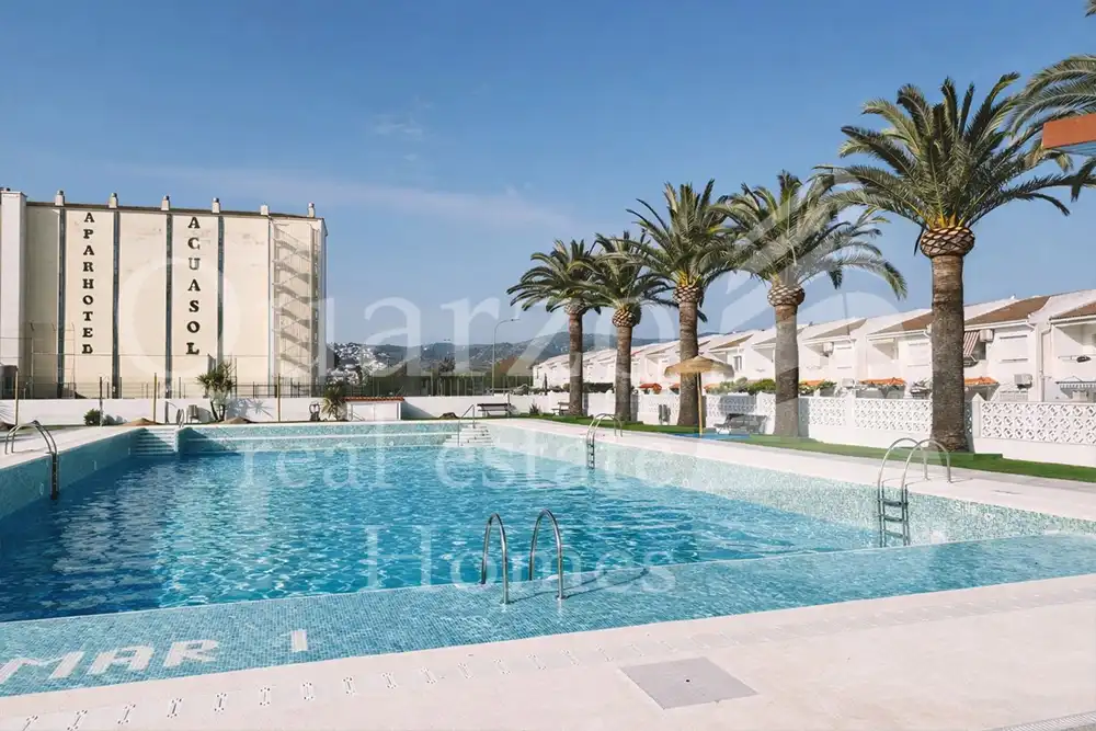 Piscina de Apartamento en venta en Peñíscola / Peníscola con Aire acondicionado, Calefacción y Amueblado
