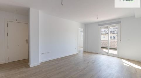 Foto 4 de Piso en venta en Calle de María Pinet, 25, Cenes de la Vega, Granada