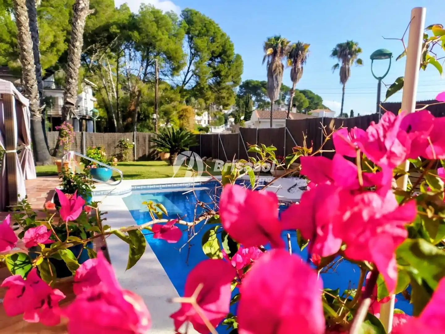 Piscina de Casa o xalet en venda en Tarragona