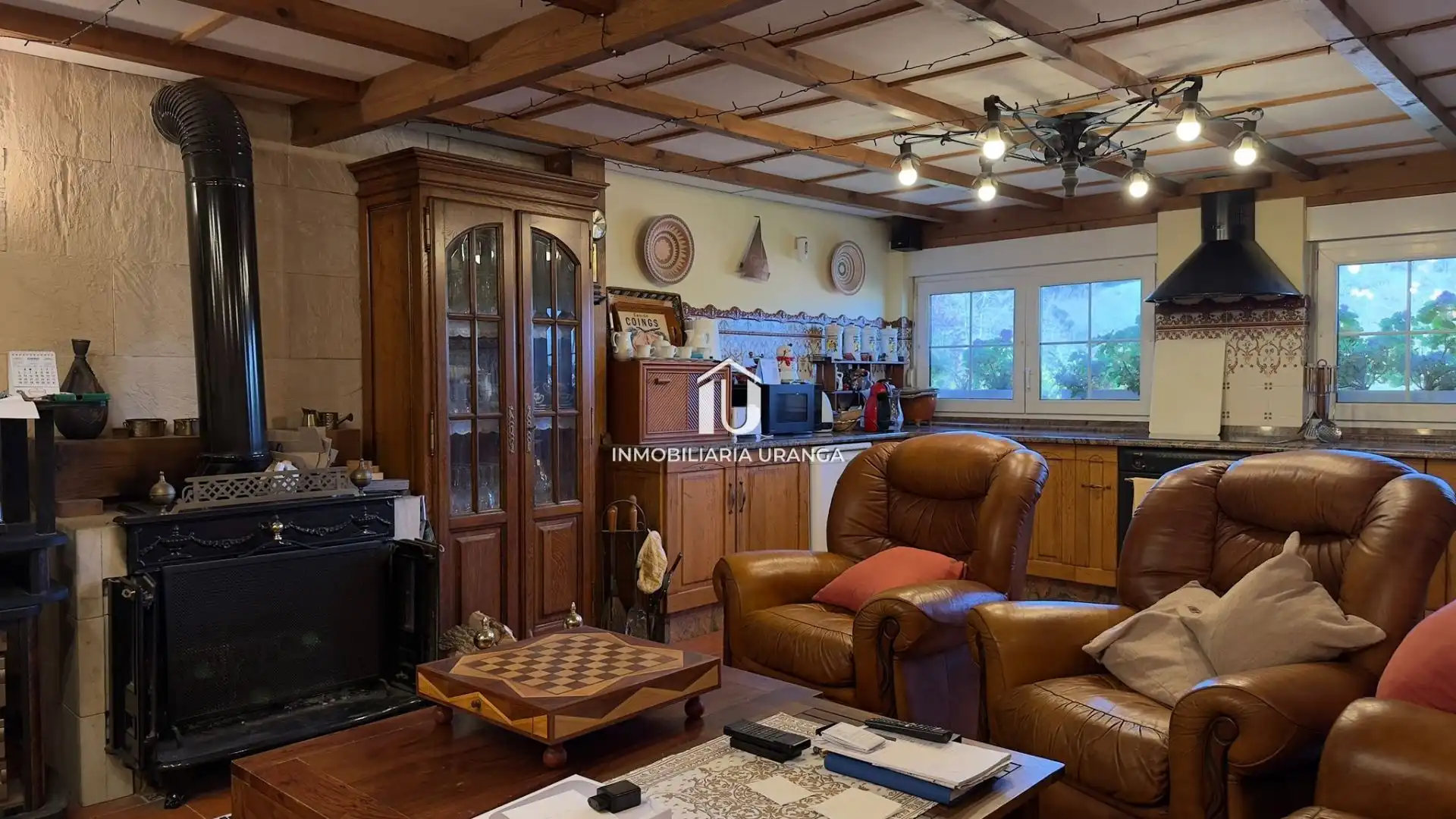 Sala de estar de Casa o chalet en venta en Laredo con Calefacción y Terraza