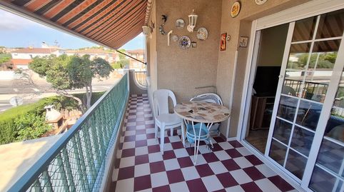 Piso luminoso con terraza al sur y parking a 400 metros de la playa en Cunit, imatge 3