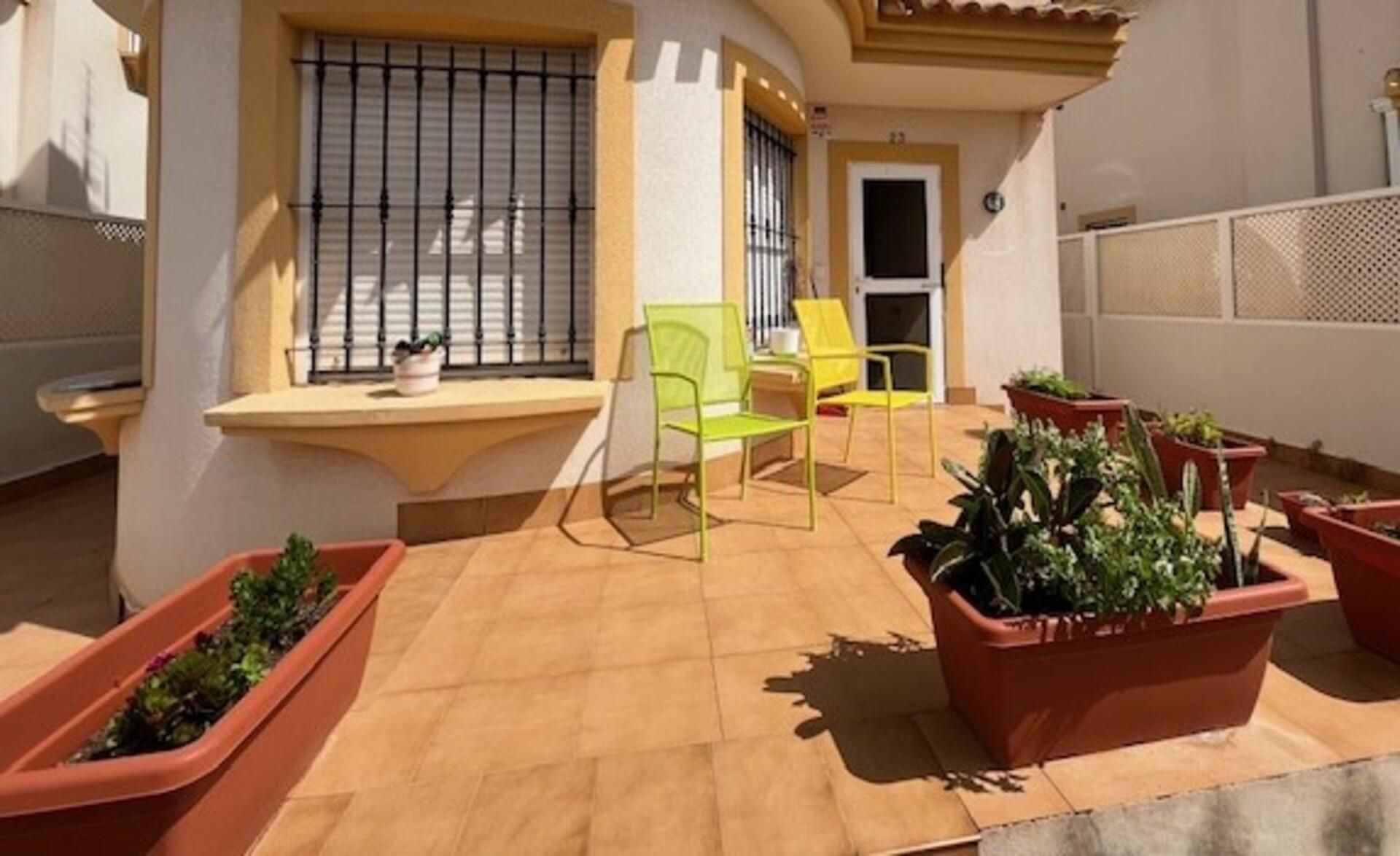 Terrace of House or chalet for sale in Cartagena  with Air Conditioner, Private garden and Balcony