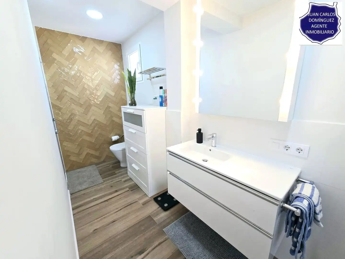 Baño de Apartamento de alquiler en Las Palmas de Gran Canaria con Terraza y Amueblado