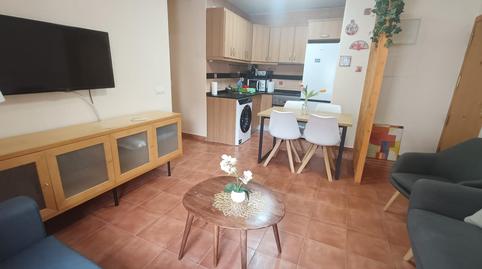 Photo 2 of Flat for rent in Casco Antiguo - Sta. Cruz - Ayuntamiento, Alicante / Alacant