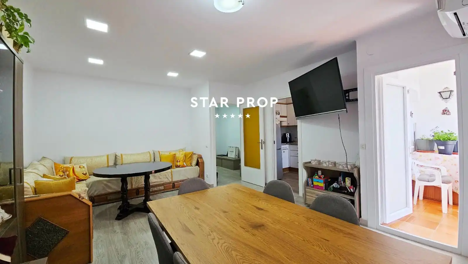 Flat for sale in Roses  with Heating, Terrace and Oven