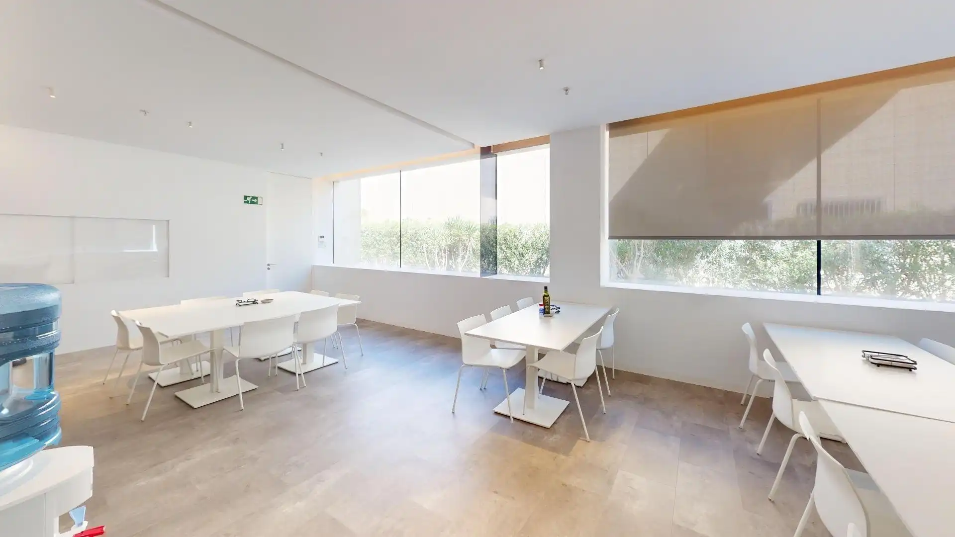 Comedor de Oficina de alquiler en Riba-roja de Túria con Aire acondicionado y Amueblado