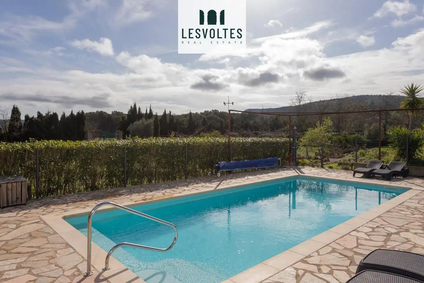 Piscina de Casa o chalet en venta en Bellcaire d'Empordà con Calefacción, Jardín privado y Parquet