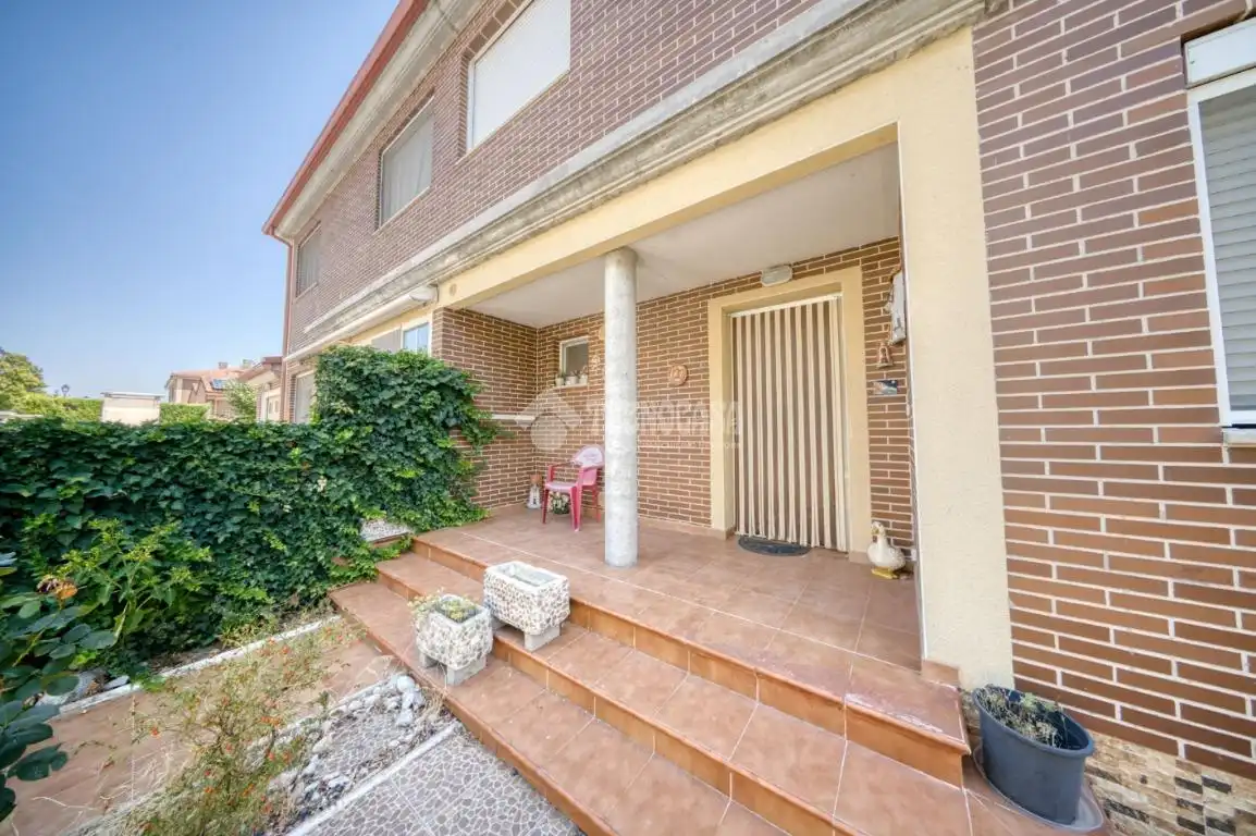 Maison jumelée à vendre à Laguna de Duero, imagen 4