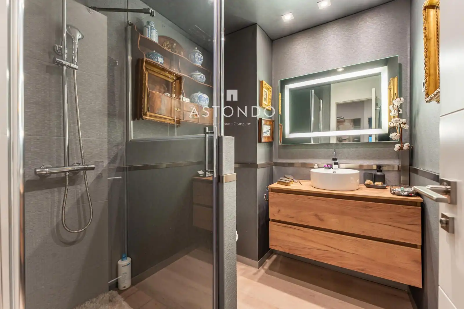 Baño de Piso en venta en Madrid con Aire acondicionado, Calefacción y Terraza