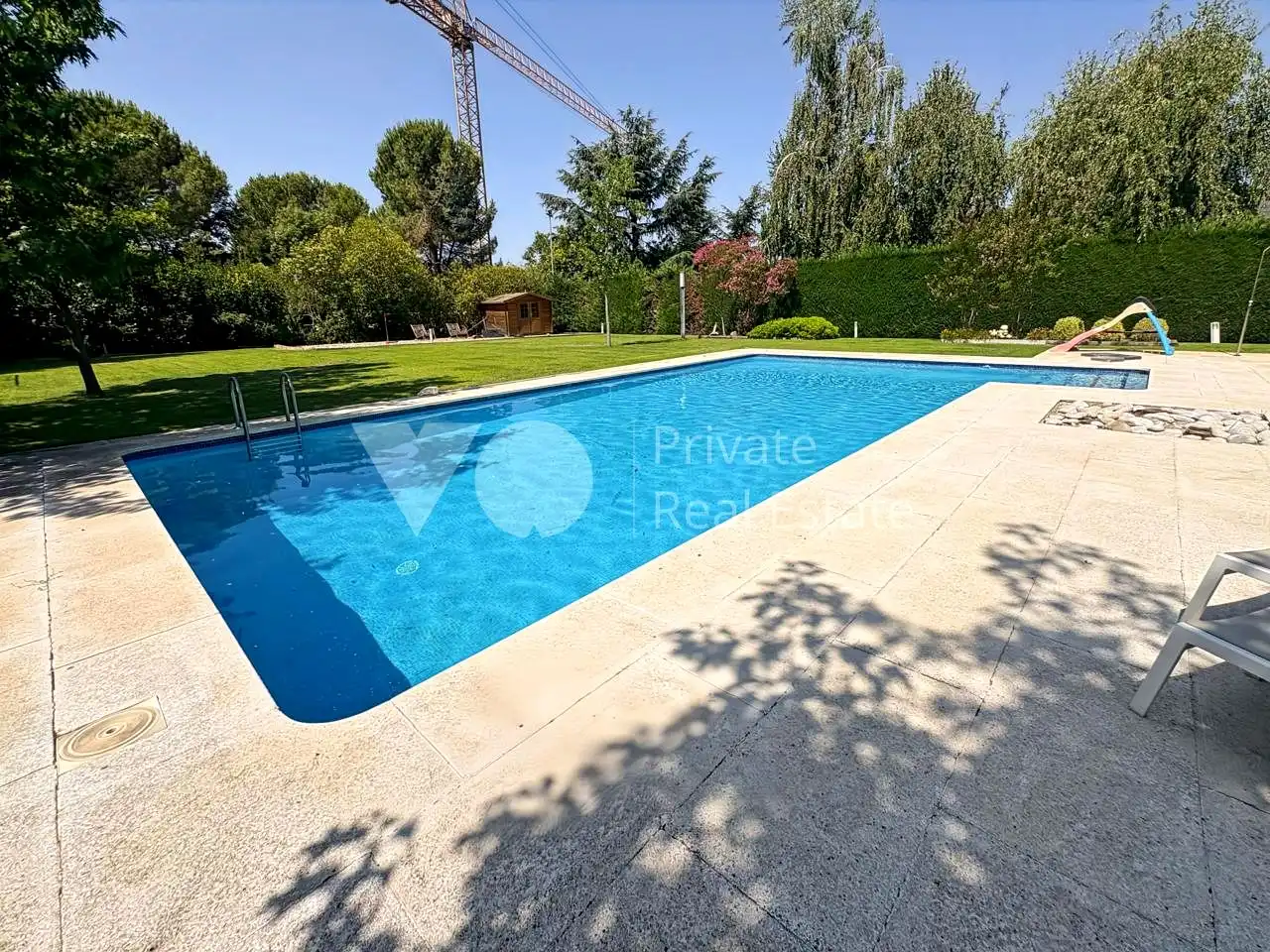 Piscina de Casa o xalet de lloguer en Boadilla del Monte amb Aire condicionat, Calefacció i Jardí privat