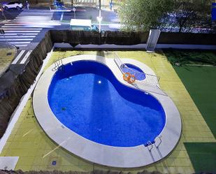 Swimming pool of Flat for sale in  Sevilla Capital  with Air Conditioner, Heating and Terrace