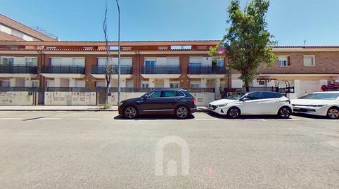 Foto 2 de Casa adosada en venda a Ponent, Reus