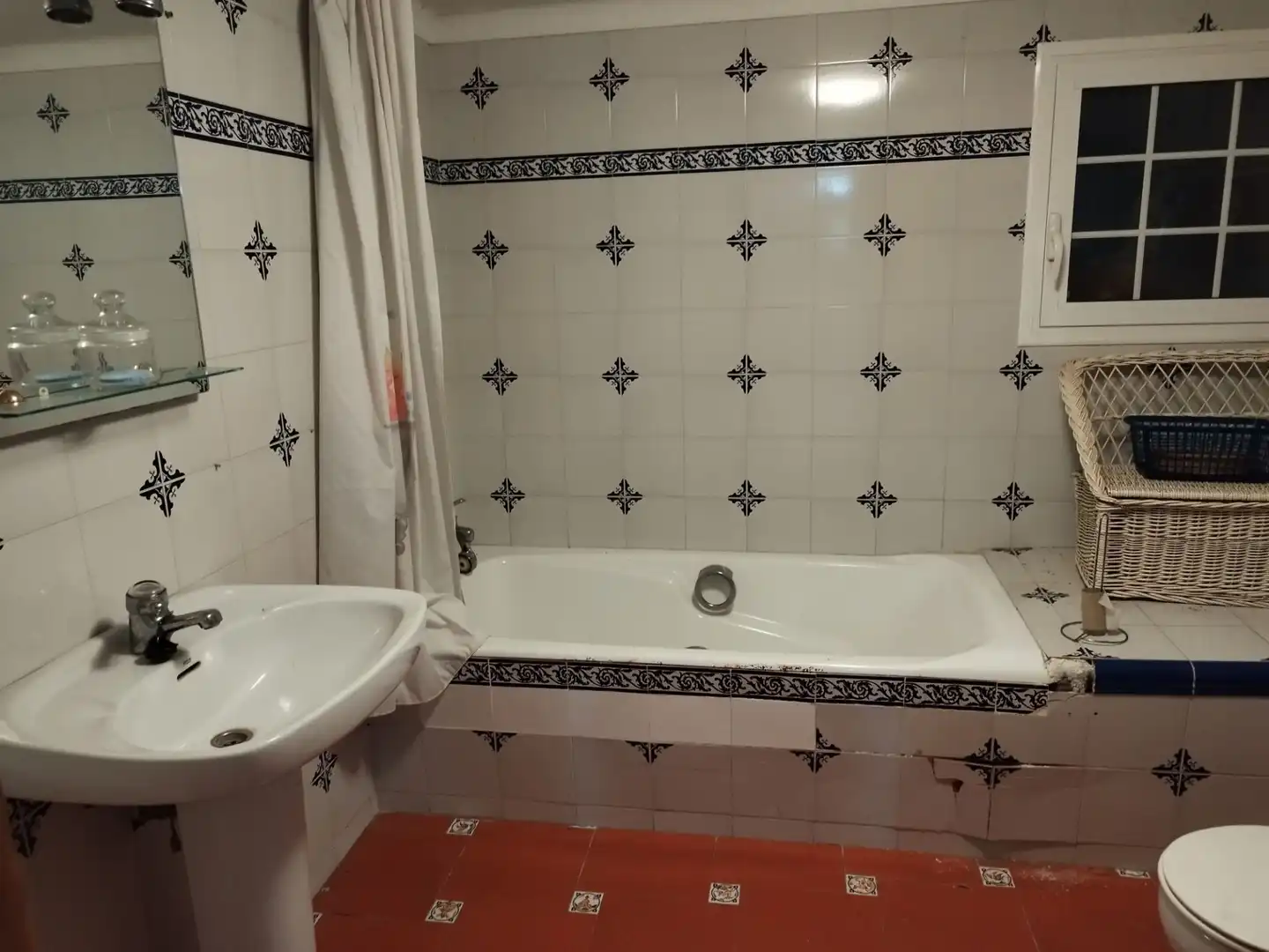 Bany de Casa o xalet en venda en Vidreres amb Calefacció, Terrassa i Traster