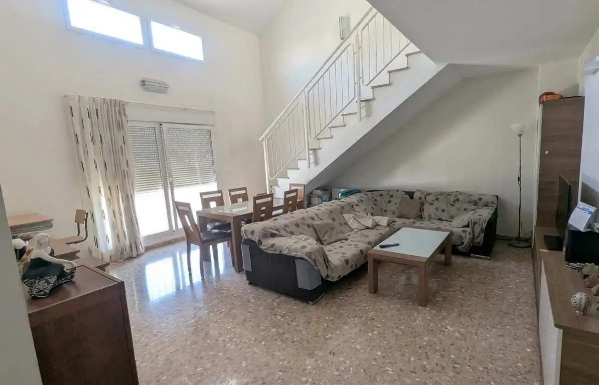Sala d'estar de Dúplex en venda en Tavernes de la Valldigna amb Calefacció
