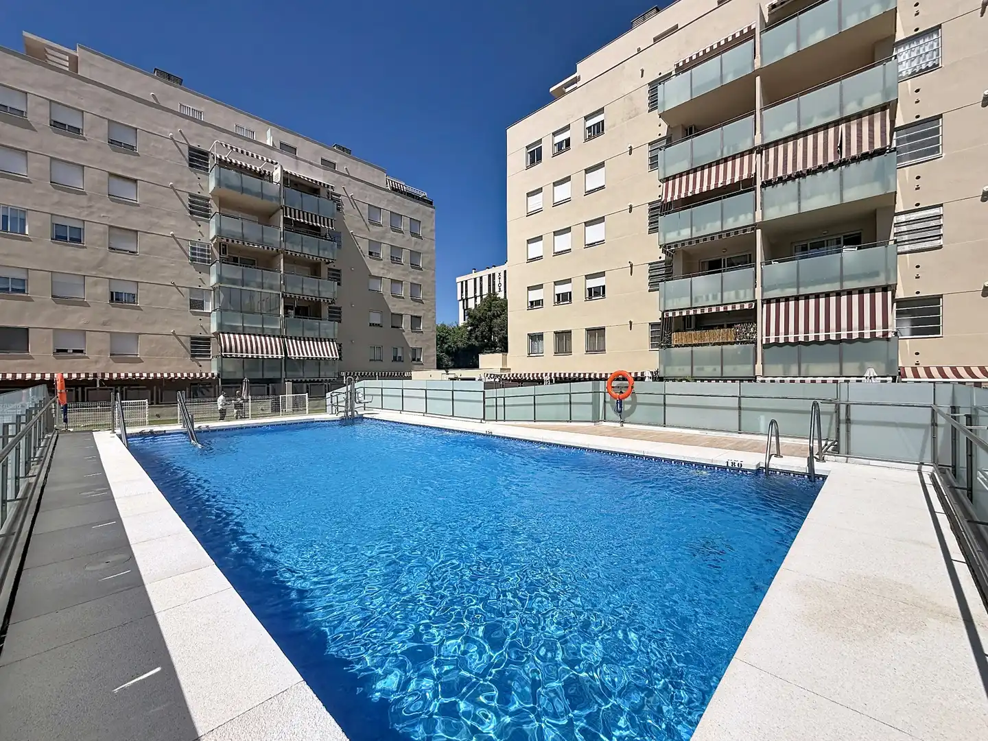 Pis amb piscina de lloguer a Calle Franz Kafka, imagen 20