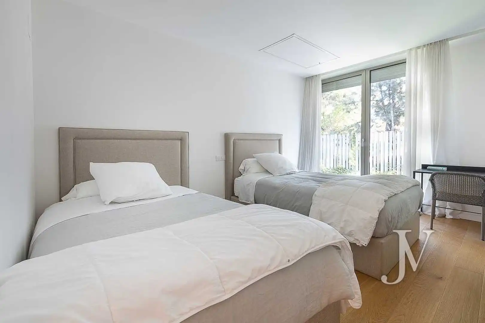 Habitación de Casa o chalet en venta en Madrid con Aire acondicionado, Calefacción y Jardín privado