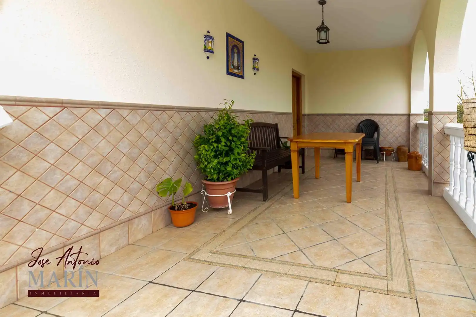 Terrassa de Casa o xalet en venda en Badajoz amb Terrassa, Traster i Moblat