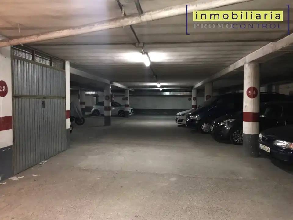 Parking de Garaje en venta en Zuera