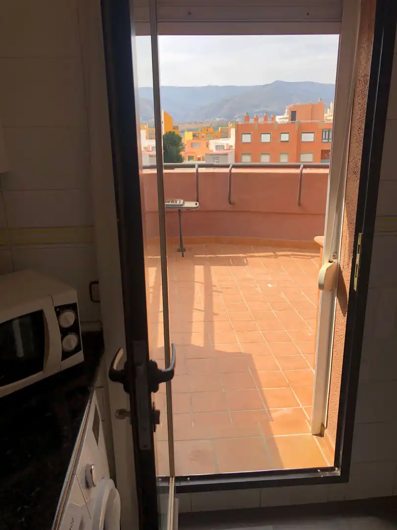 Terraza de Piso de alquiler en Algeciras con Amueblado