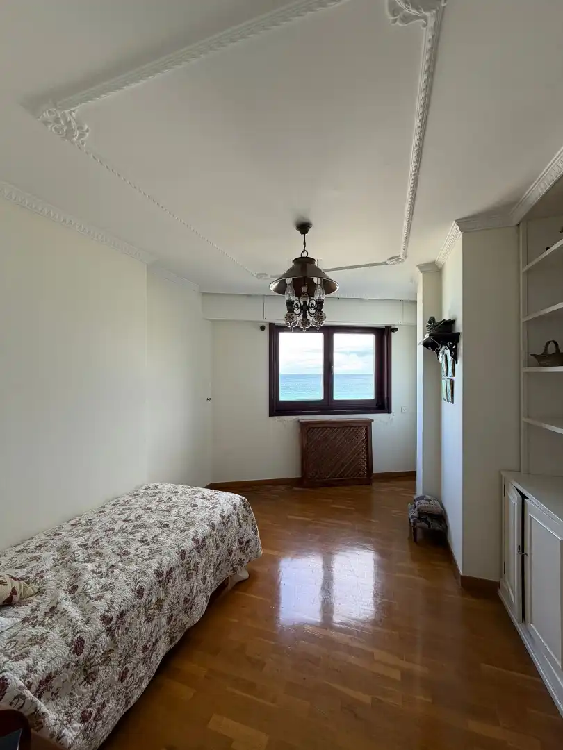 Bedroom of Flat for sale in A Coruña Capital   with Heating, Parquet flooring and Storage room