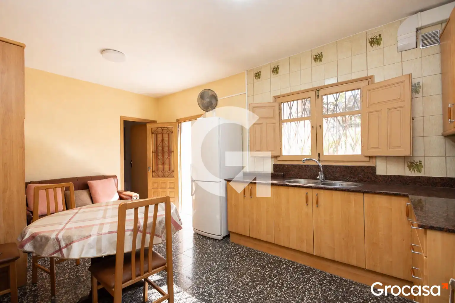 Kitchen of Flat for sale in Sant Vicenç Dels Horts  with Heating, Private garden and Terrace