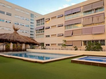 Apartament amb piscina en venda a Castell de Castells