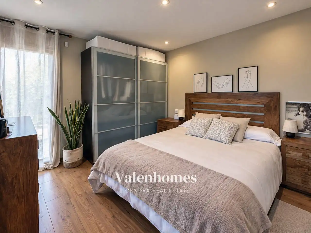 Habitación de Casa o chalet en venta en Molins de Rei, Barcelona