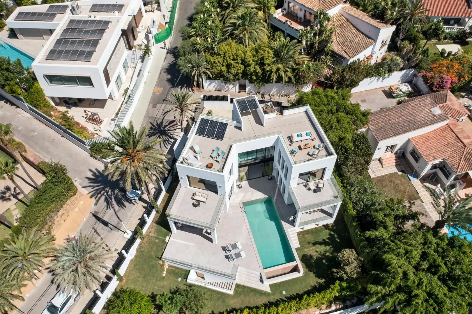 Chalet con piscina en venta en Elviria - Cabopino, imagen 55