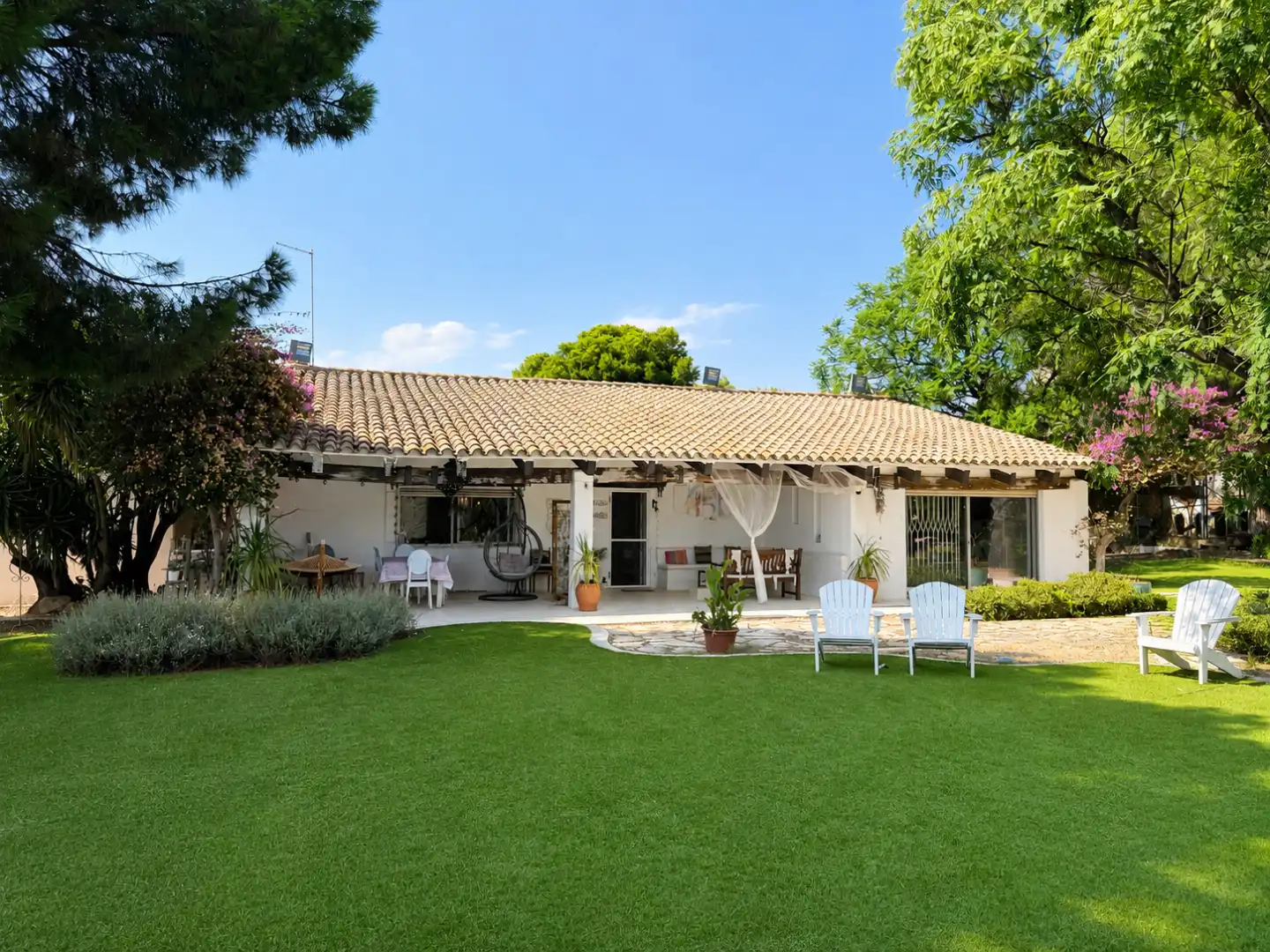 Garden of Houses for sale in Bétera  with Air Conditioner, Heating and Swimming Pool