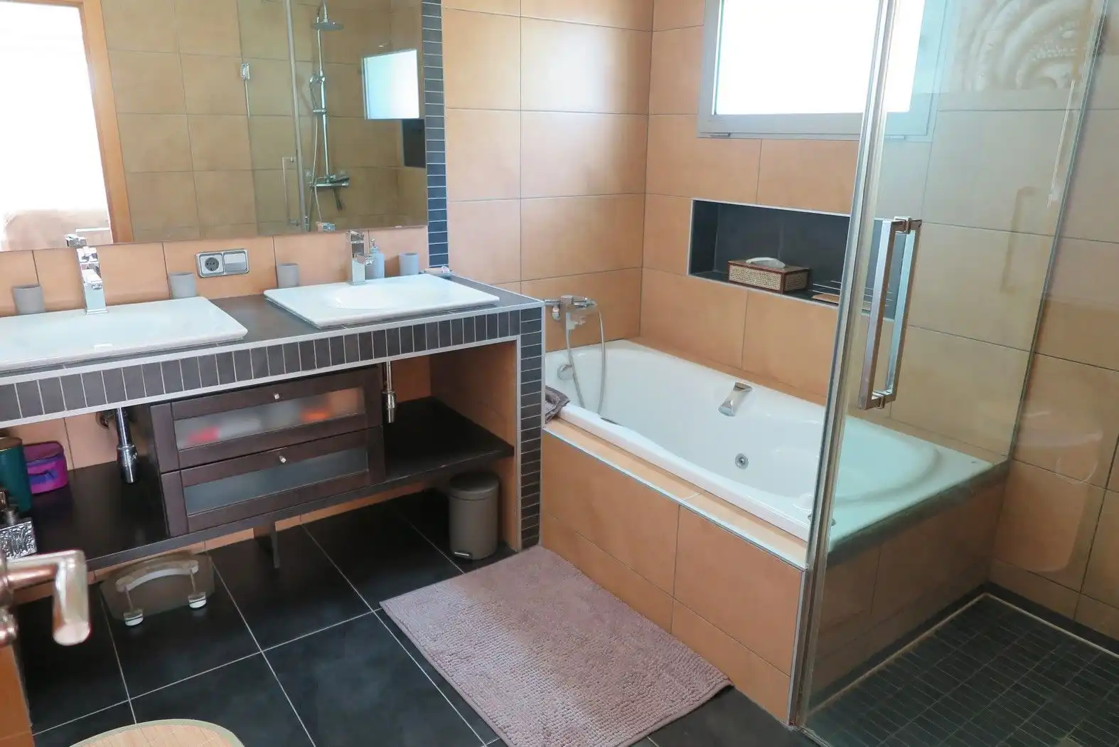 Baño de Casa o chalet en venta en Altea con Aire acondicionado, Calefacción y Jardín privado