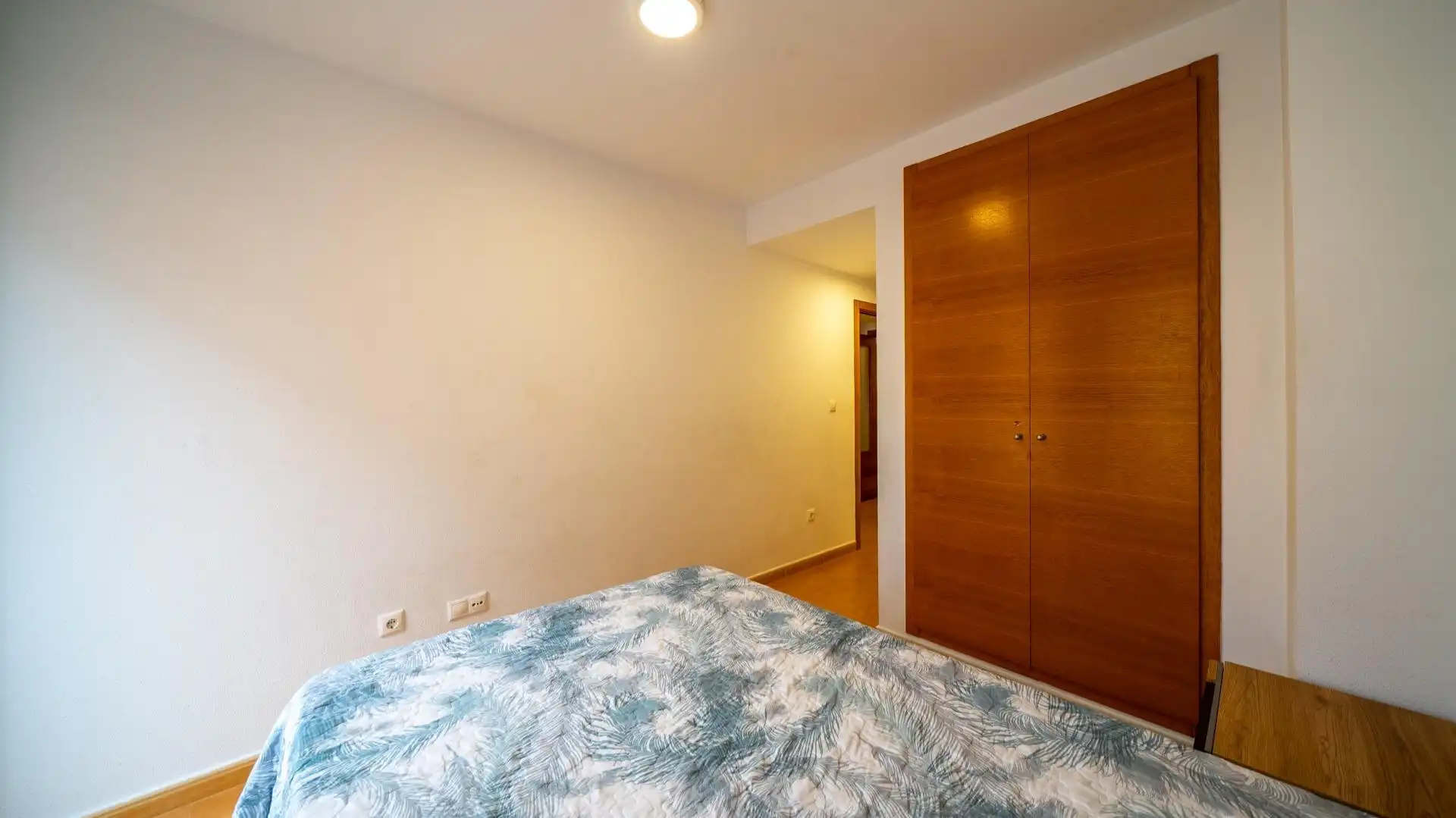 Habitación de Apartamento en venta en Alicante / Alacant con Aire acondicionado, Calefacción y Amueblado