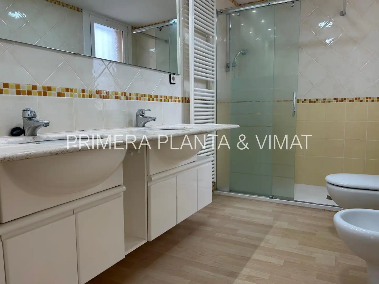 Bany de Dúplex de lloguer en Mataró