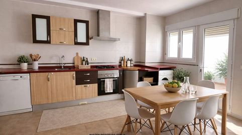 Foto 5 de Casa adosada en venta en Colon, La Gineta, Albacete