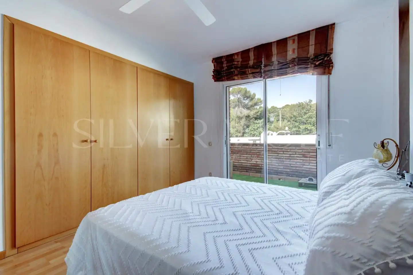 Dormitori de Casa adosada en venda en Sant Quirze del Vallès amb Calefacció, Jardí privat i Parquet